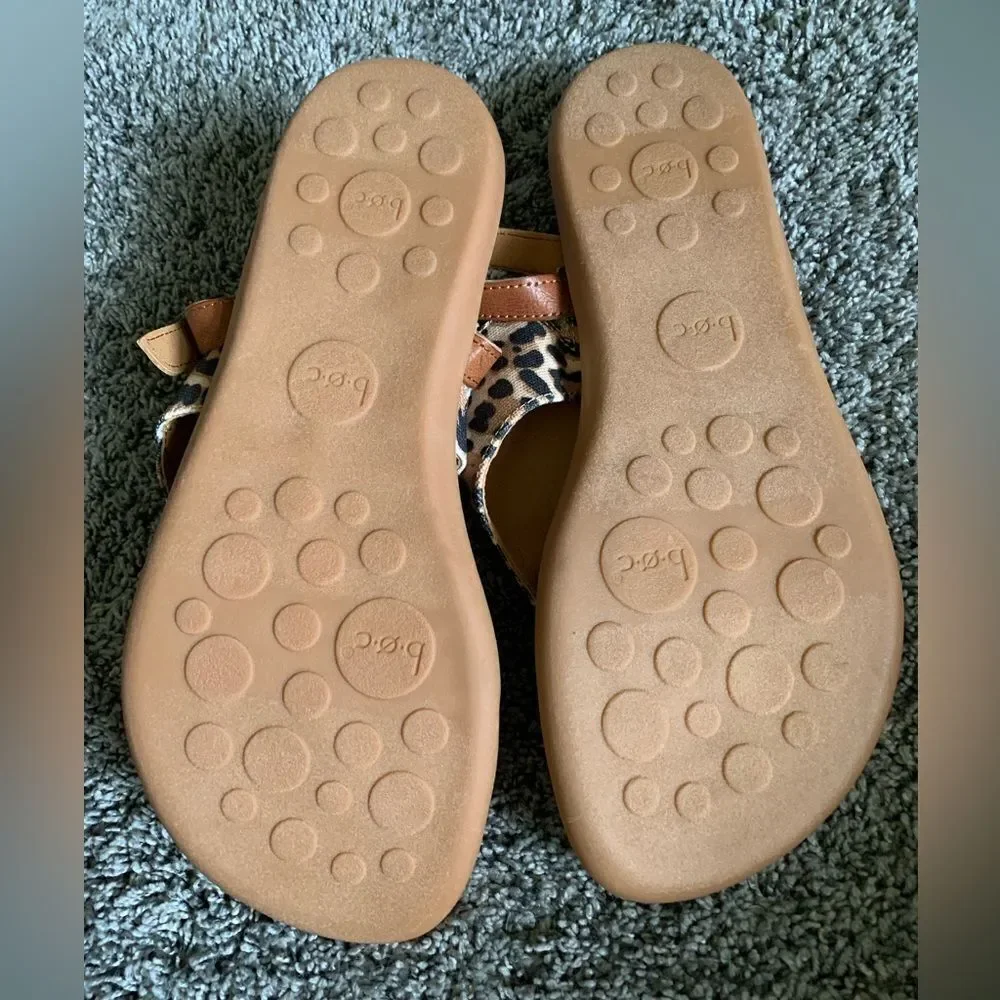 New b.o.c Mya animal print sandals. Size 11 - Picture 2 of 3